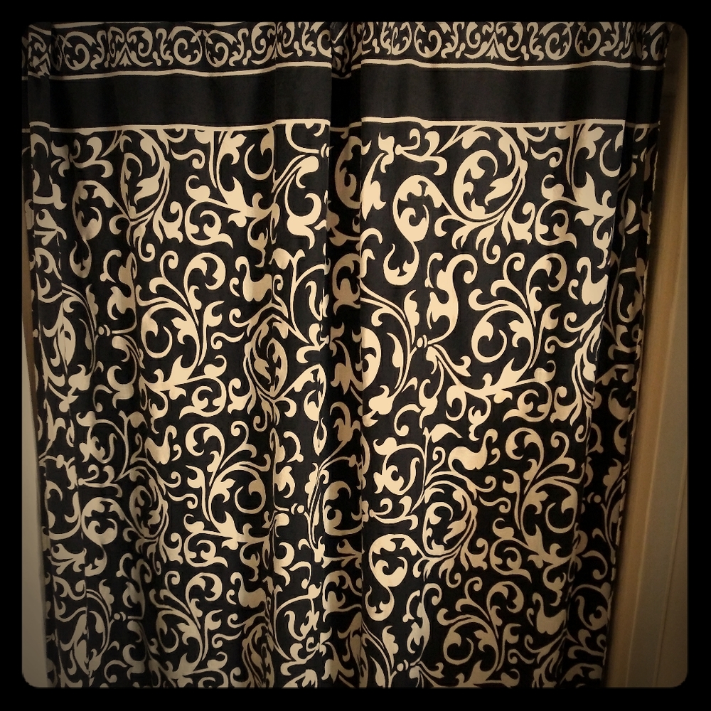 Wellesley Manor shower curtain